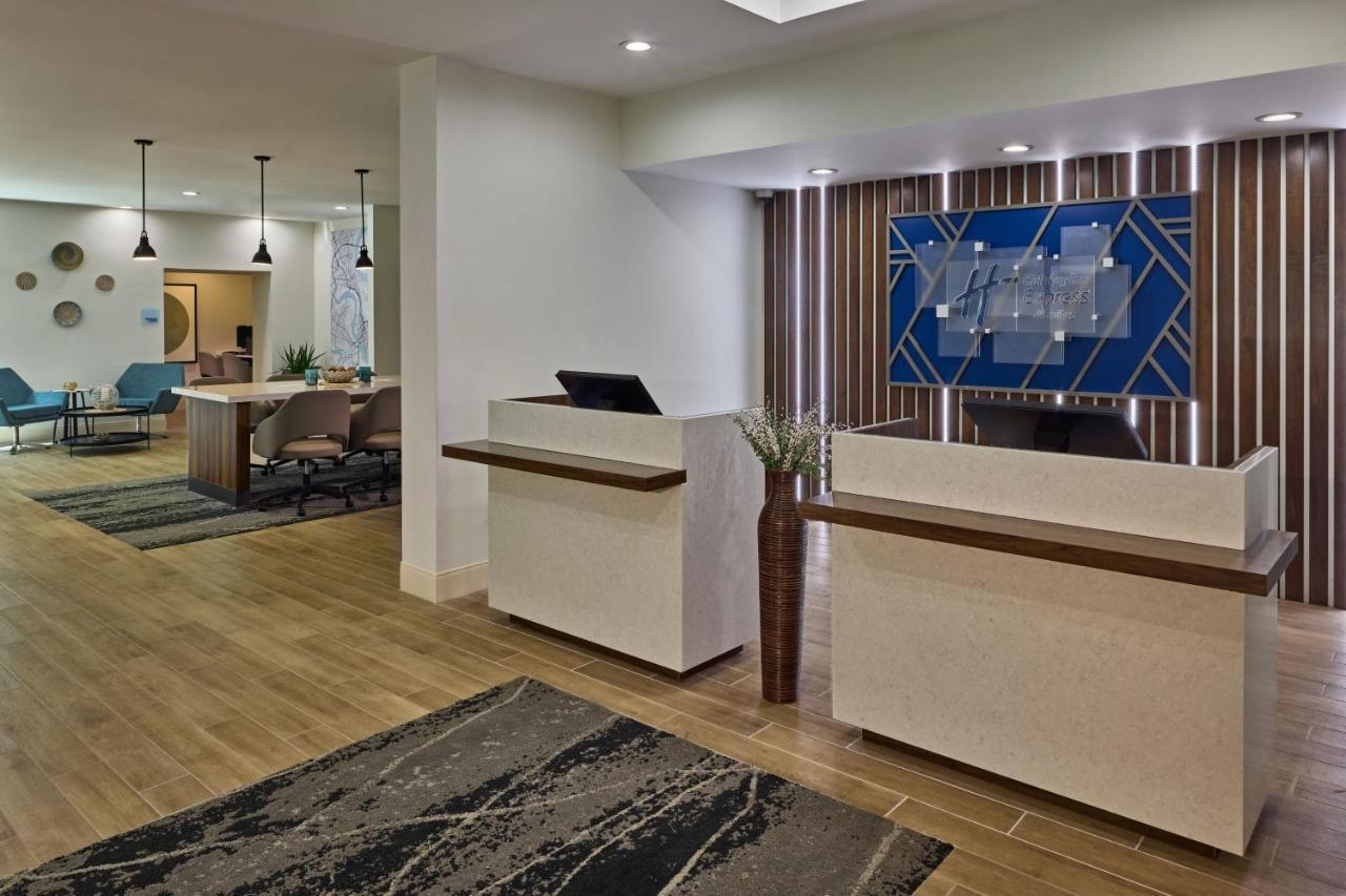 Holiday Inn Express & Suites Charleston Dwtn -Westedge By Ihg Exterior foto