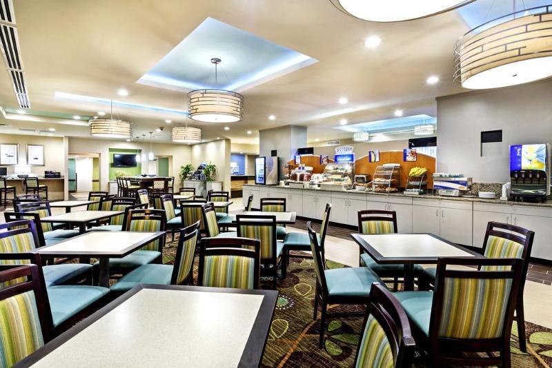 Holiday Inn Express & Suites Charleston Dwtn -Westedge By Ihg Exterior foto
